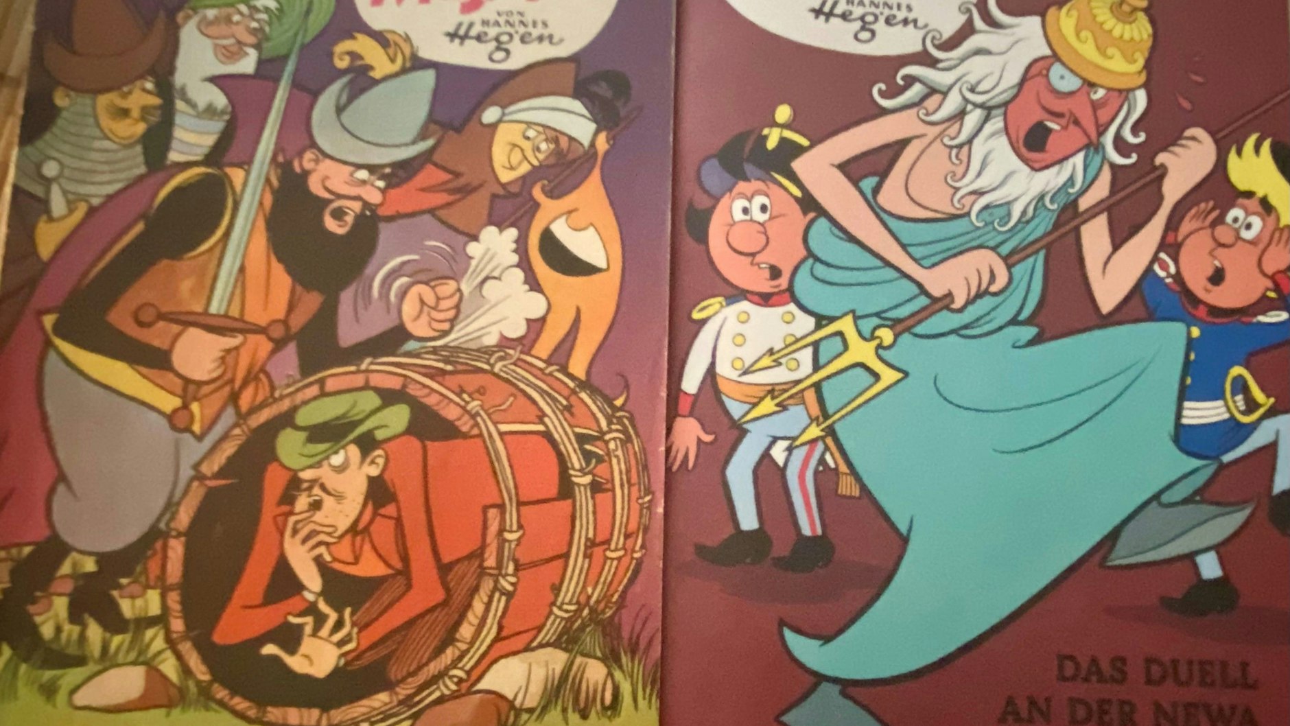 Links das „Mosaik“-Heft Nummer 89 aus dem Jahr 1964, daneben die verschollene Ausgabe, die damals folgen sollte, aber erst jetzt im Jahr 2025 entstand und zum 100. Geburtstag des Digedags-Papas Hannes Hegen erscheint