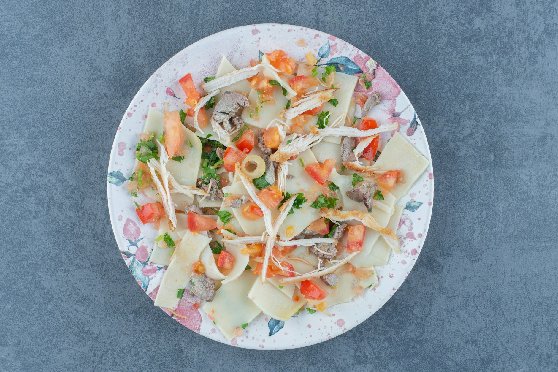 DDR-Koch Kurz Drummer präsentierte den deftigen Käsesalat, auch Berliner Käsefrühstück genannt.