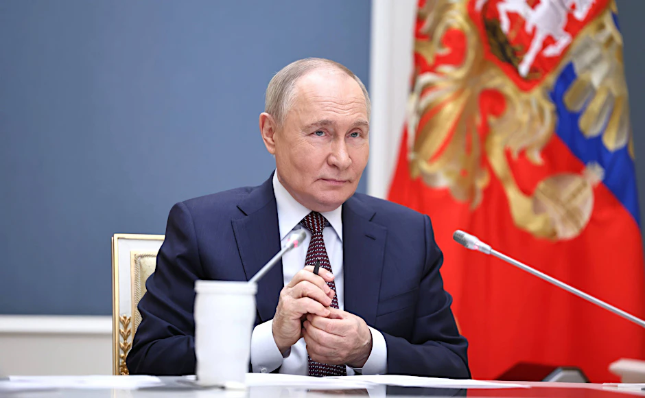 Russlands Präsident Wladimir Putin wird auch das 17. Sanktionspaket überleben. Den Krieg in der Ukraine werden solche EU-Maßnahmen nicht stoppen, meint unser Autor.
