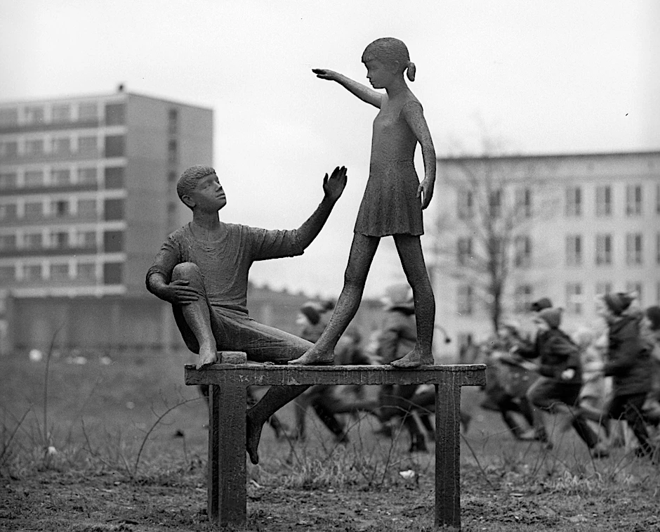 Eine Arbeit von Johannes Belz, Bildhauer aus Chemnitz
