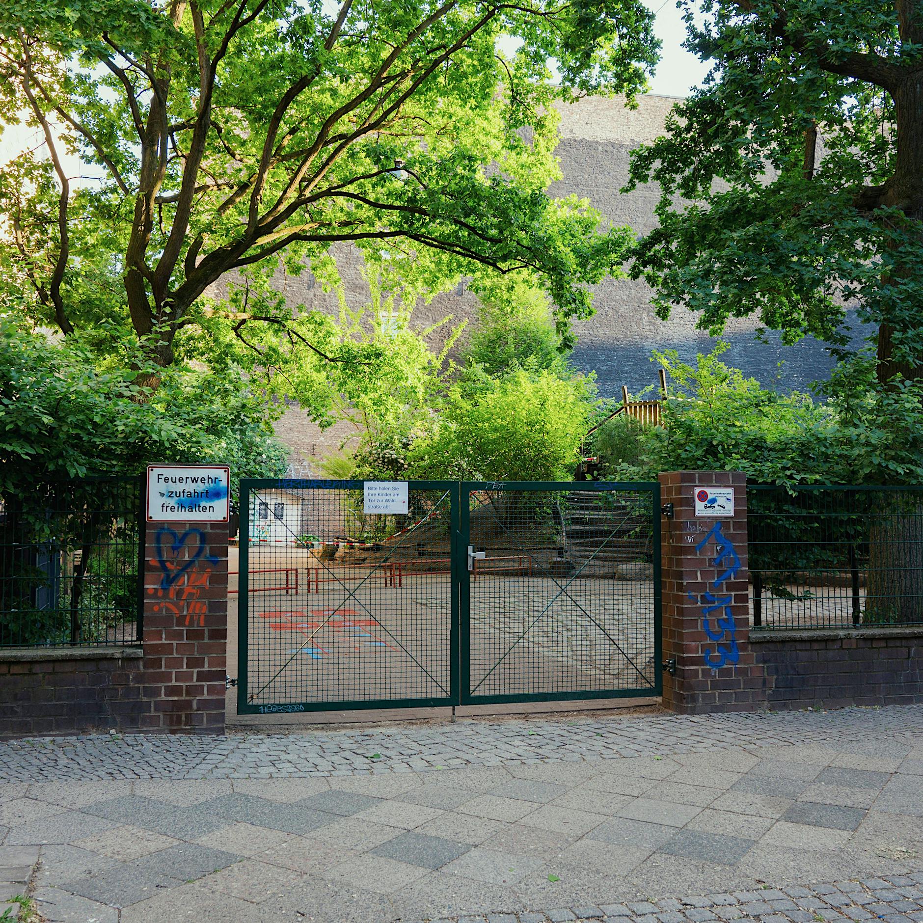 Carl-Bolle-Schule in Berlin-Moabit: Ostereier sind „haram“, Lehrerinnen werden gemobbt – neuer Bericht