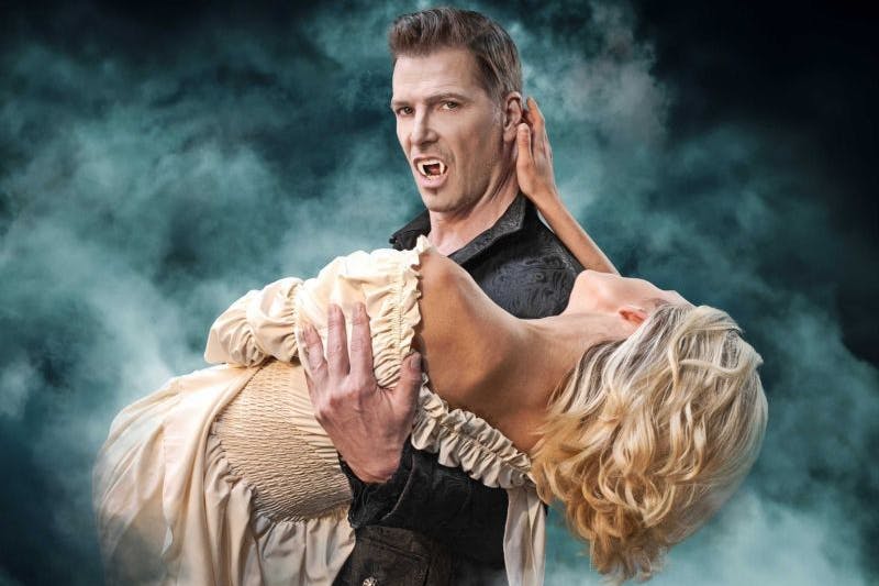 Der Fürst der Finsternis ruft: DRACULA mit Jan Ammann. Episch. Düster. Live.