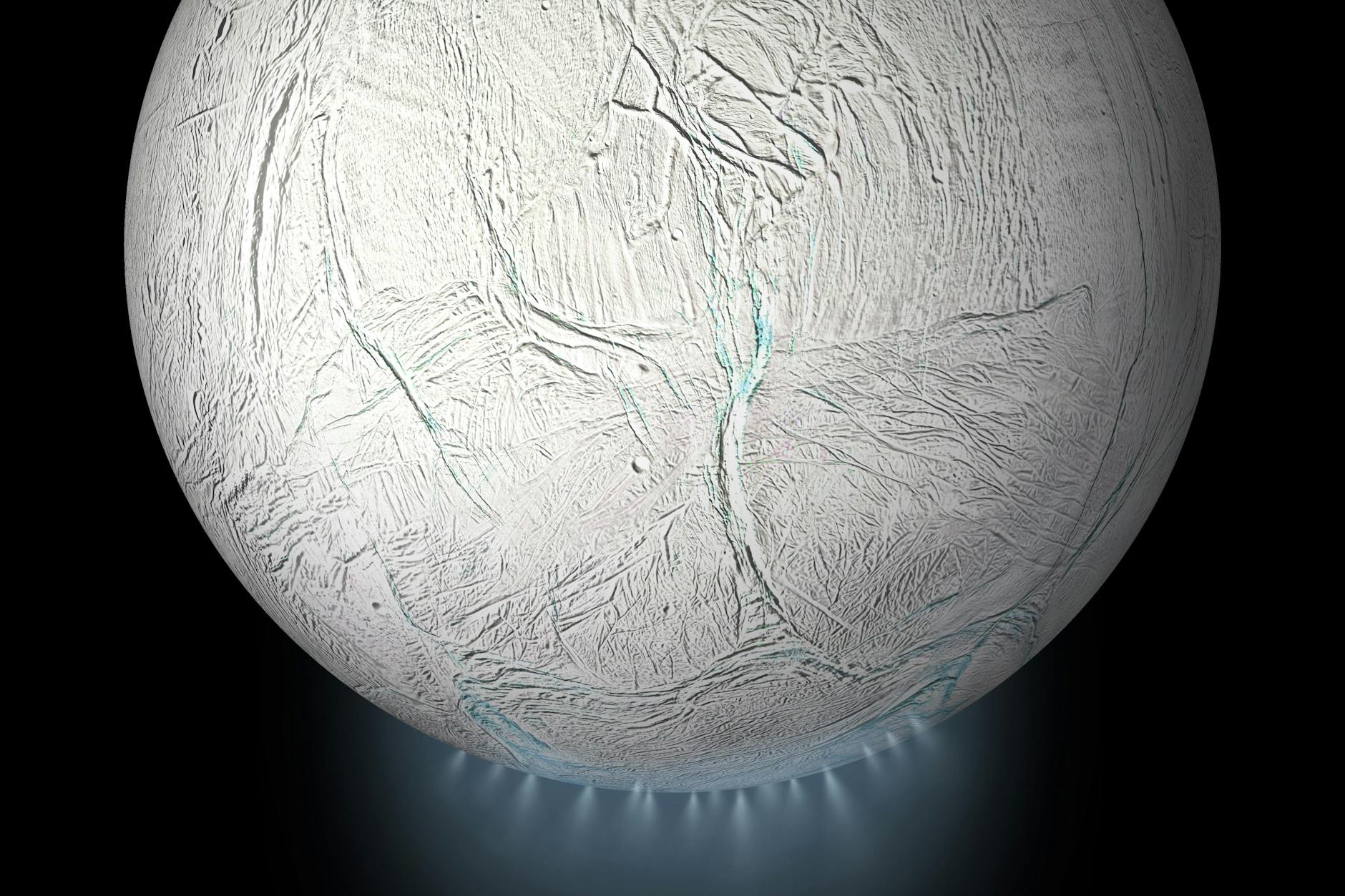 Enceladus mit einer Wolke aus Eispartikeln, Wasserdampf und organischen Molekülen in der Südpolregion