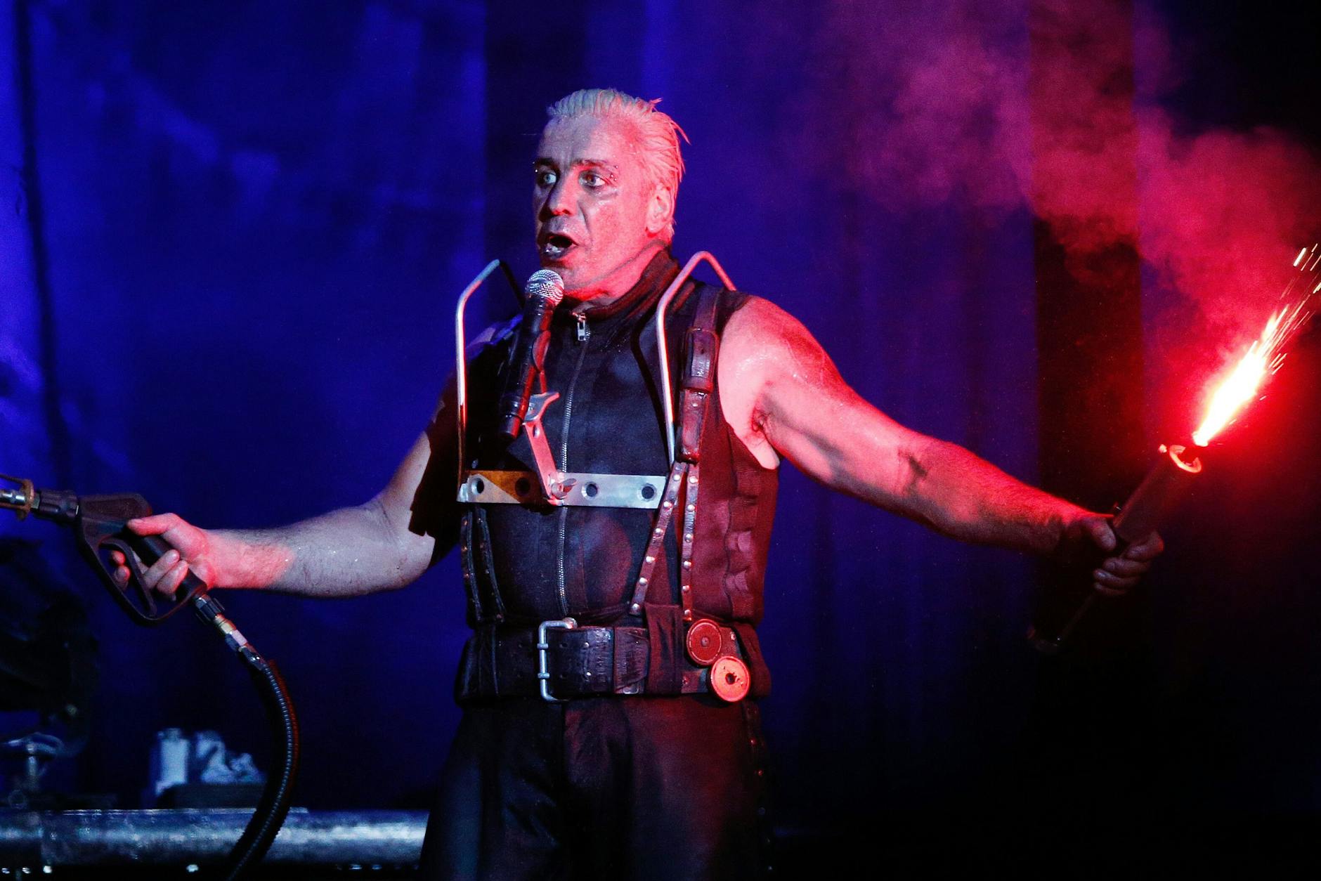 Till Lindemann, Sänger der Band Rammstein, hier 2013 beim Wacken-Open-Air-Festival