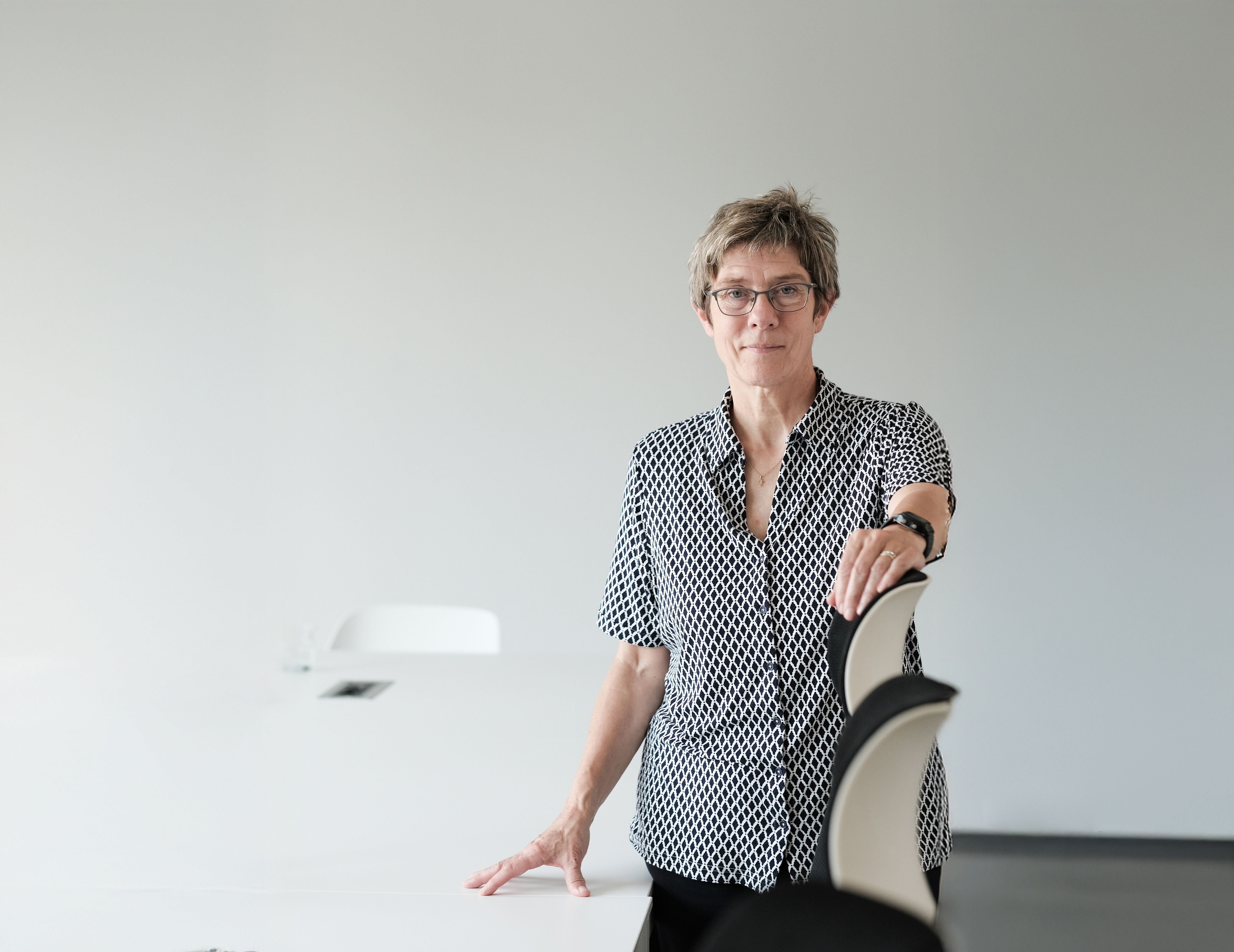 Annegret Kramp-Karrenbauer: „Auch die Frauen wären zur Wehrpflicht miteinzuziehen“