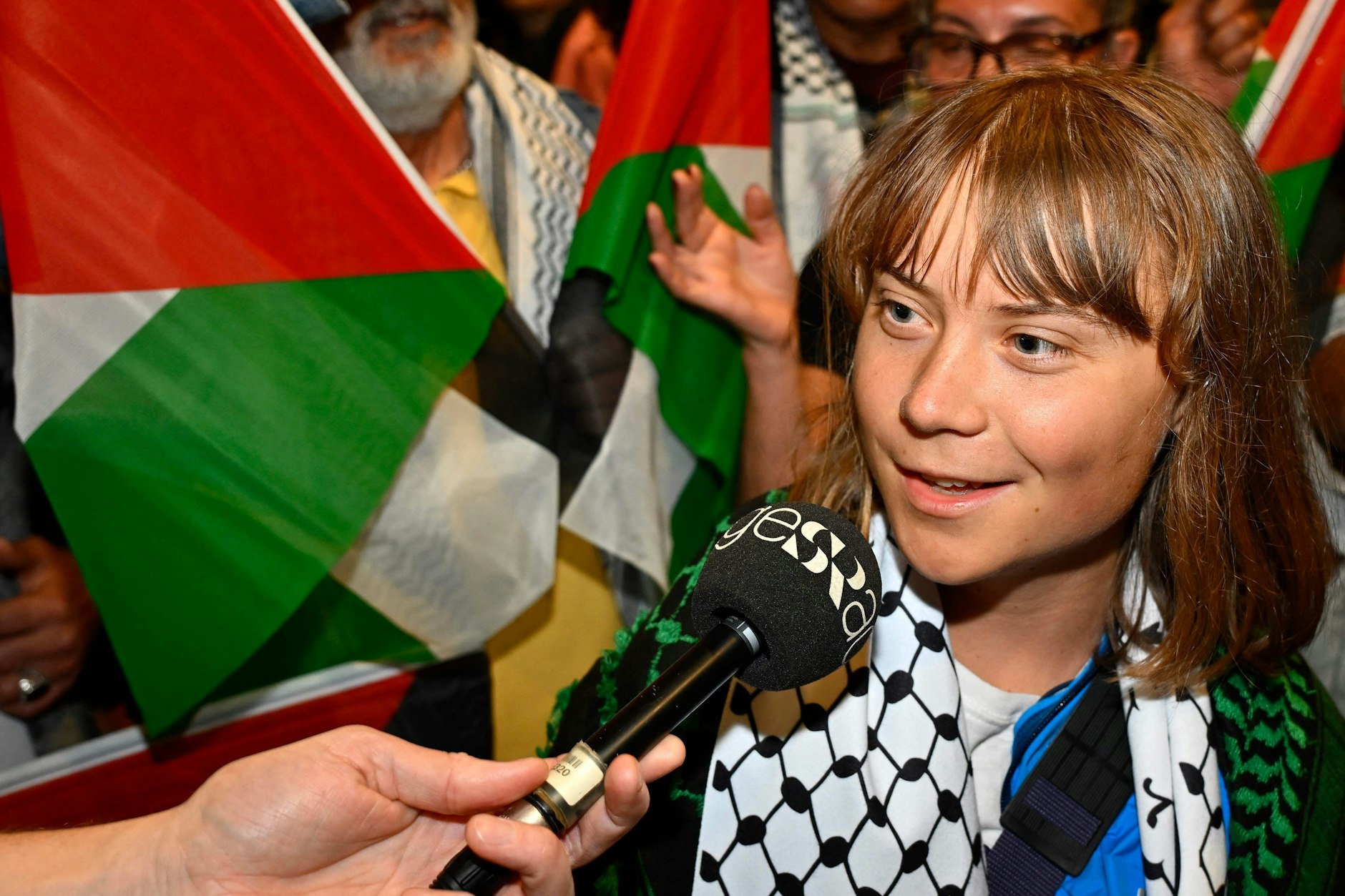 Aktivistin Greta Thunberg bei ihrer Ankunft in Schweden.