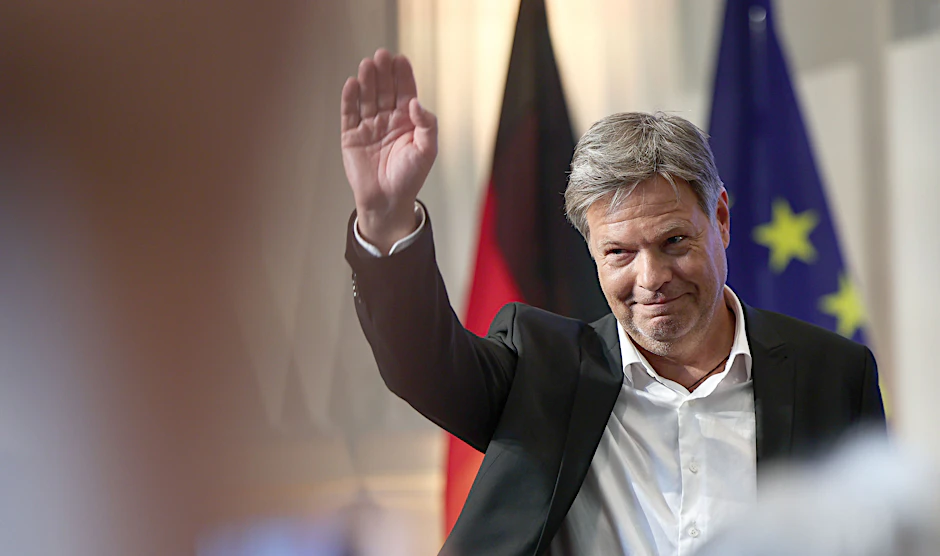 Robert Habeck (Grüne), Ex-Wirtschaftsminister, werden vom Bundesrechnungshof schwere Versäumnisse bei der Prüfung der Erfolgsaussichten des Batterieherstellers Northvolt vorgehalten.