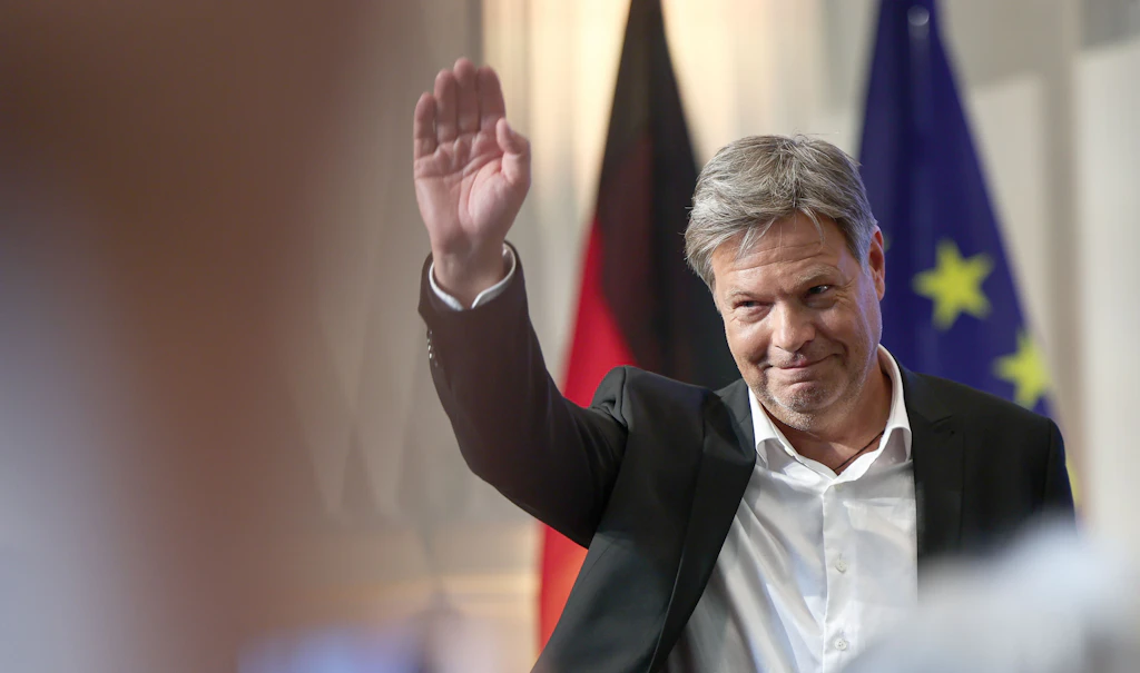 Steuergeld-Skandal? Northvolt-Gutachten bringt Habeck in Erklärungsnot