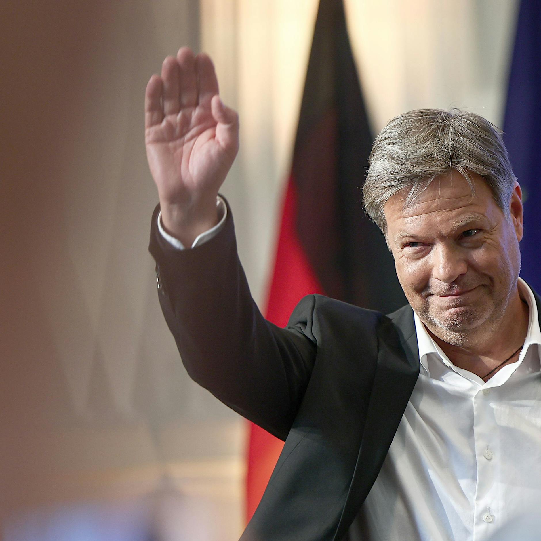 Steuergeld-Skandal? Neues Northvolt-Gutachten bringt Habeck in Erklärungsnot