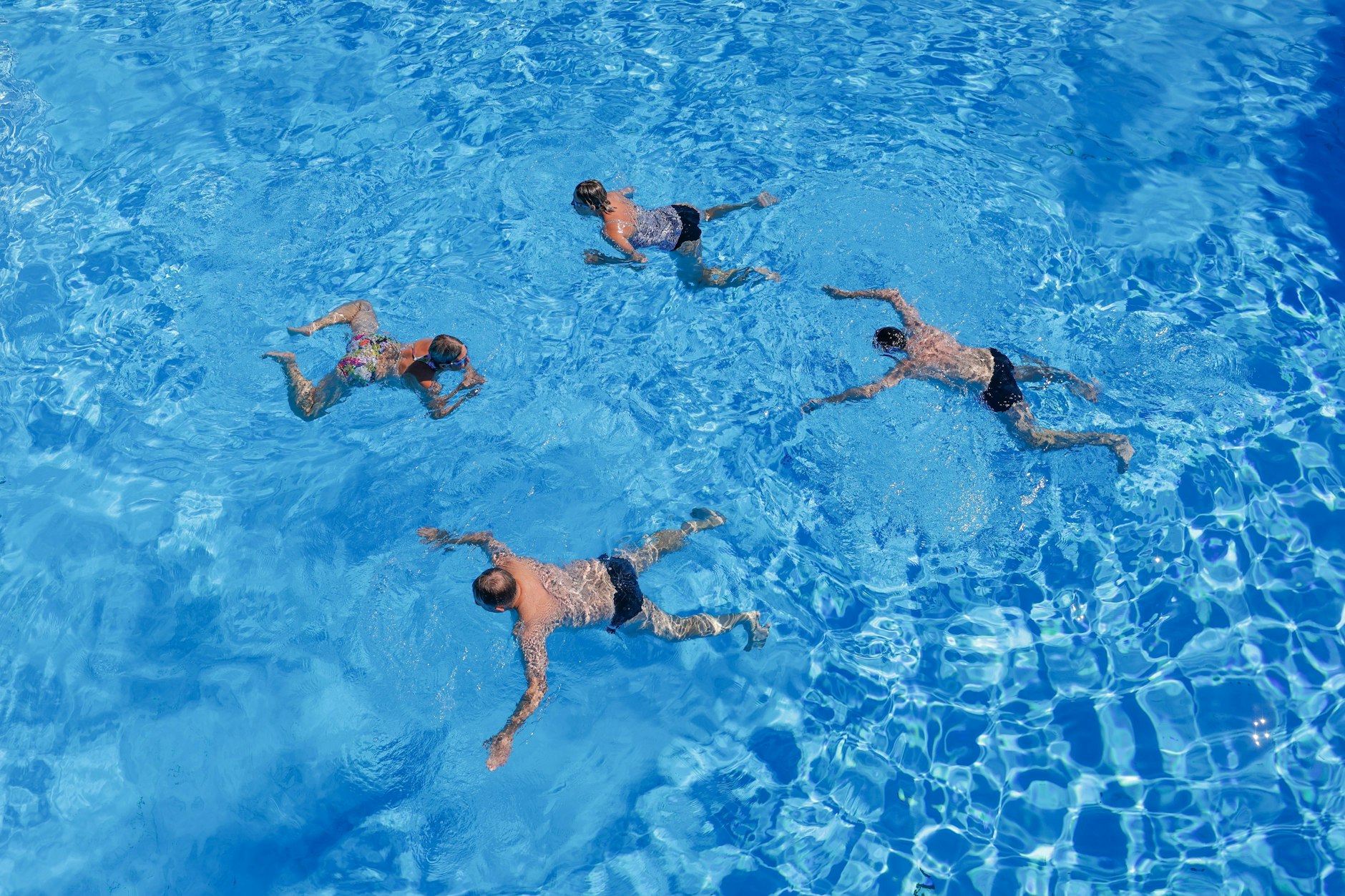 In Hessen sollen vier syrische Staatsbürger neun Mädchen sexuell belästigt haben.