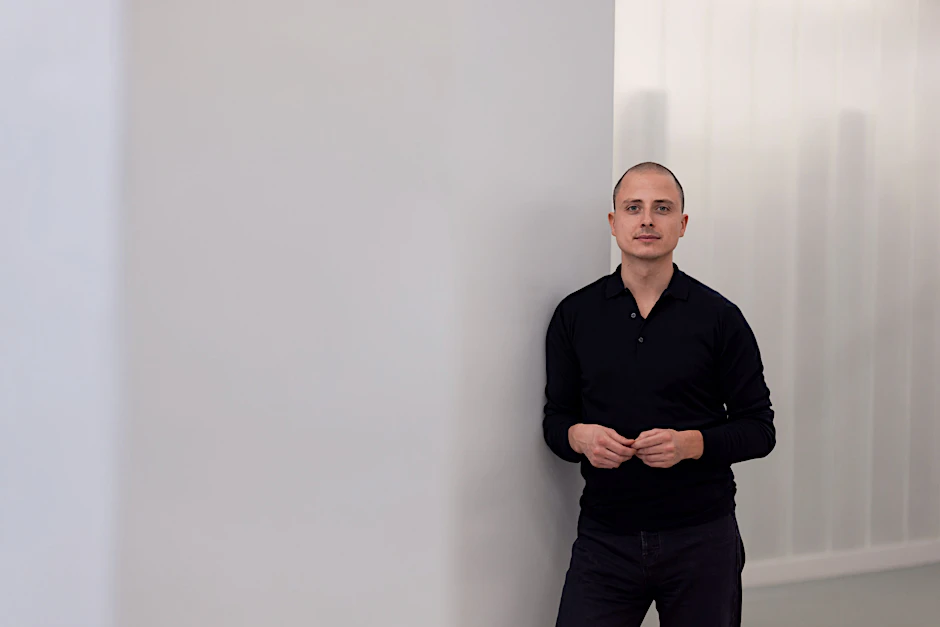 Christian Hecker hat vor zehn Jahren die erfolgreiche Handelsplattform für Wertpapiere, Trade Republic, in Berlin gegründet. Die Bank hat acht Millionen Kunden in 17 europäischen Ländern.