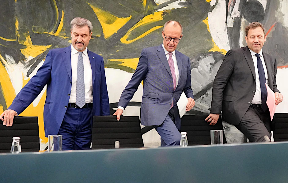 Der Koalitionsbeschluss zur Stromsteuer sorgt für Ärger: Söder, Merz und Klingbeil brechen ihr Versprechen aus dem Koalitionsvertrag.