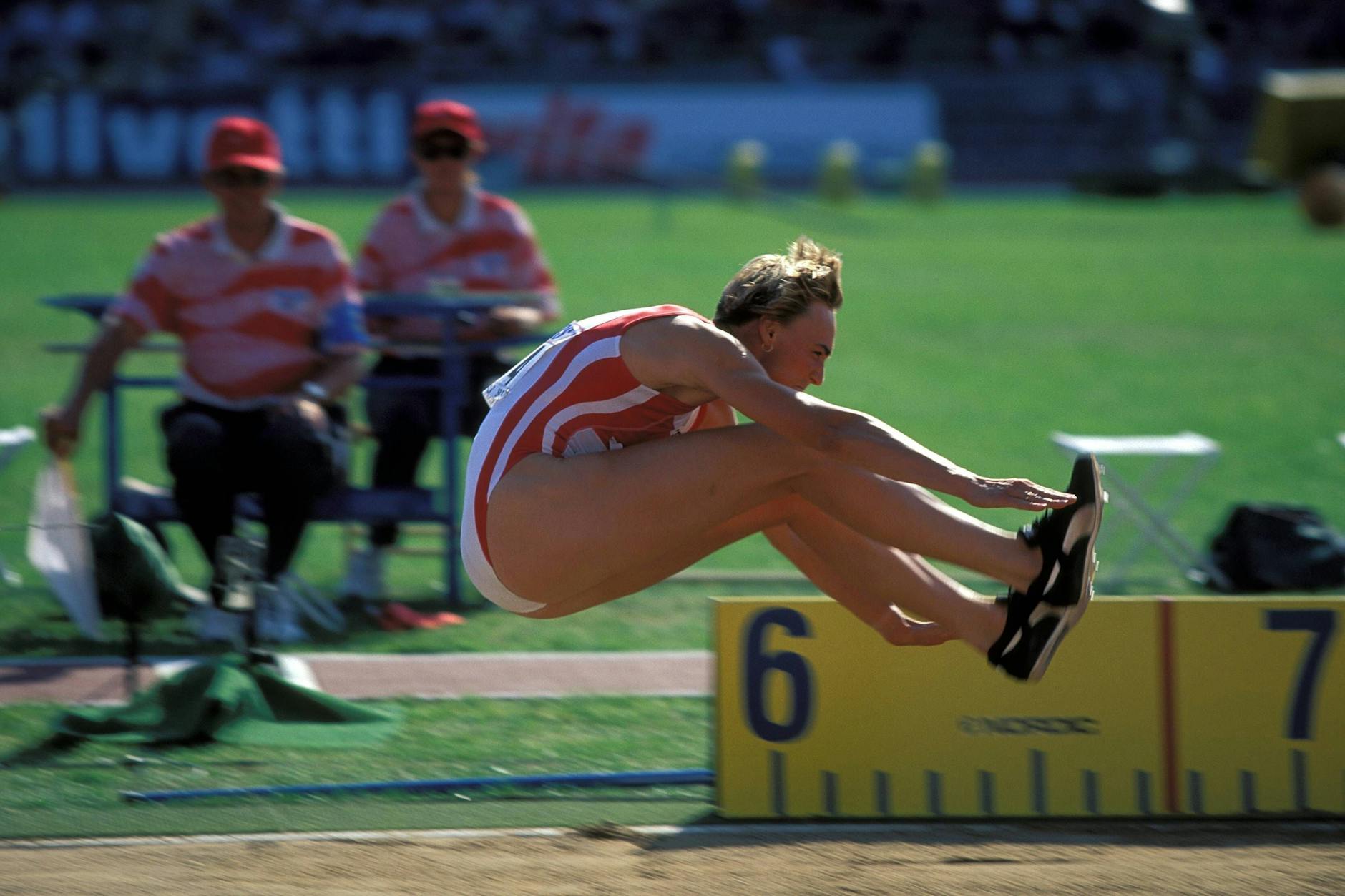Heike Drechsler engagiert sich nach wie vor leidenschaftlich für den Sport. Das Foto zeigt sich bei der WM 1995 in Schweden.