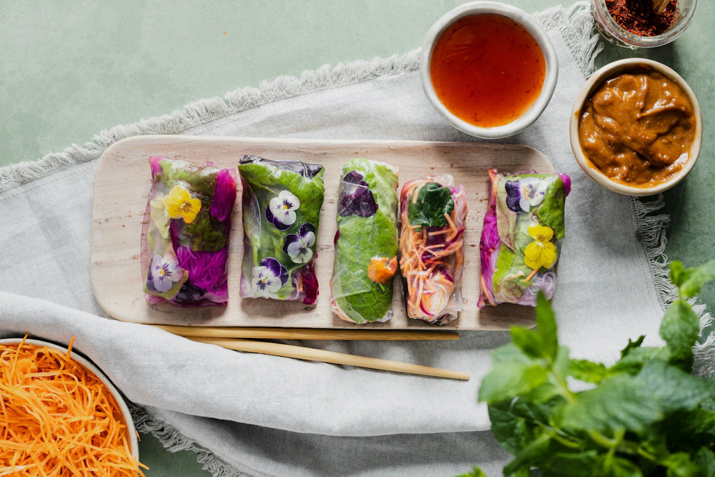 Leichte Kost aus Südostasien: Rezepte für Sommerrollen und Glasnudelsalat