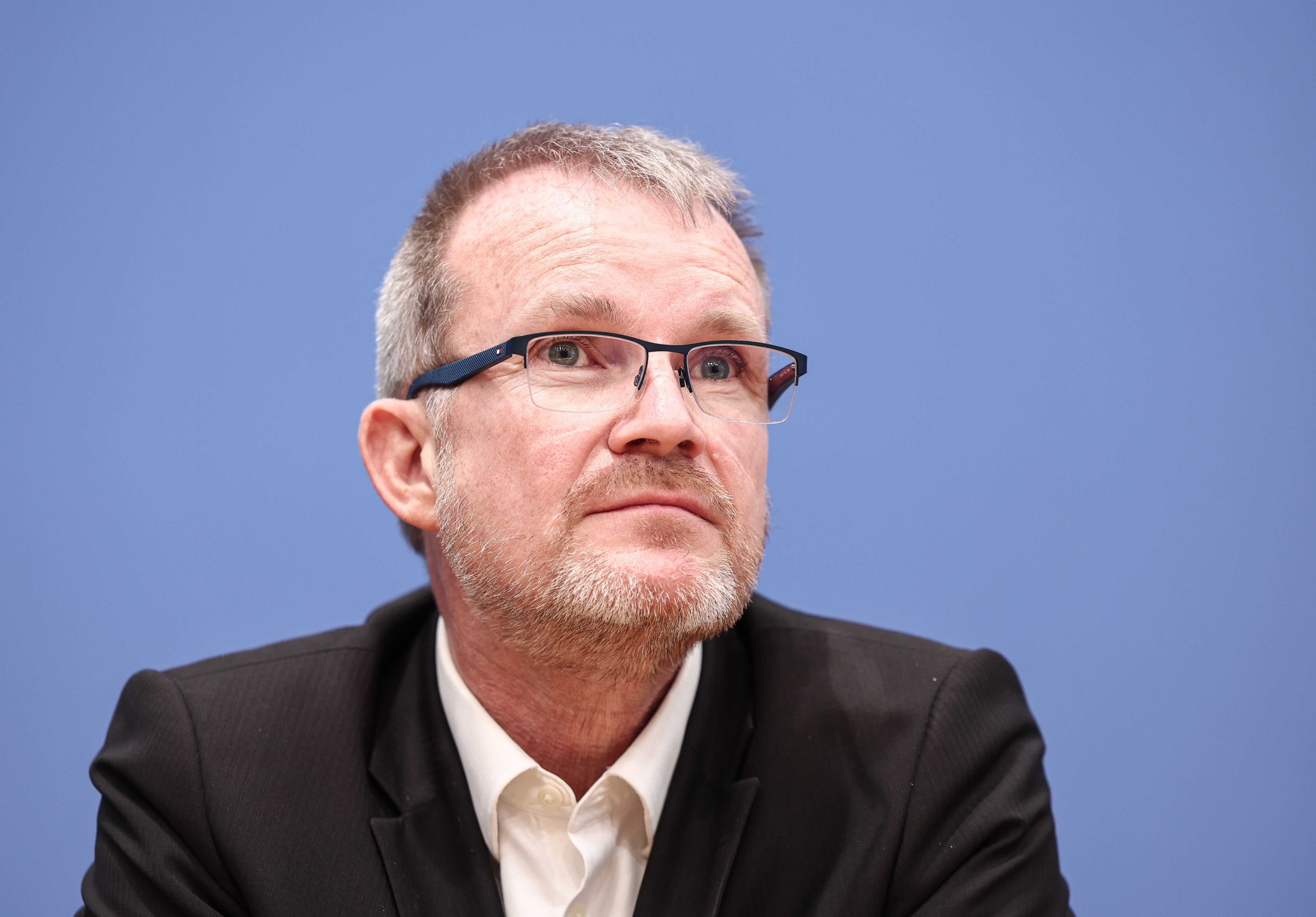 „Beiträge explodieren“: TK-Chef rechnet 2026 mit Drei-Prozent-Marke