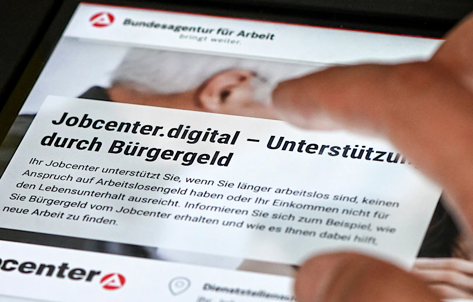 Ein Ökonom fordert eine Reform des Sozialstaats.