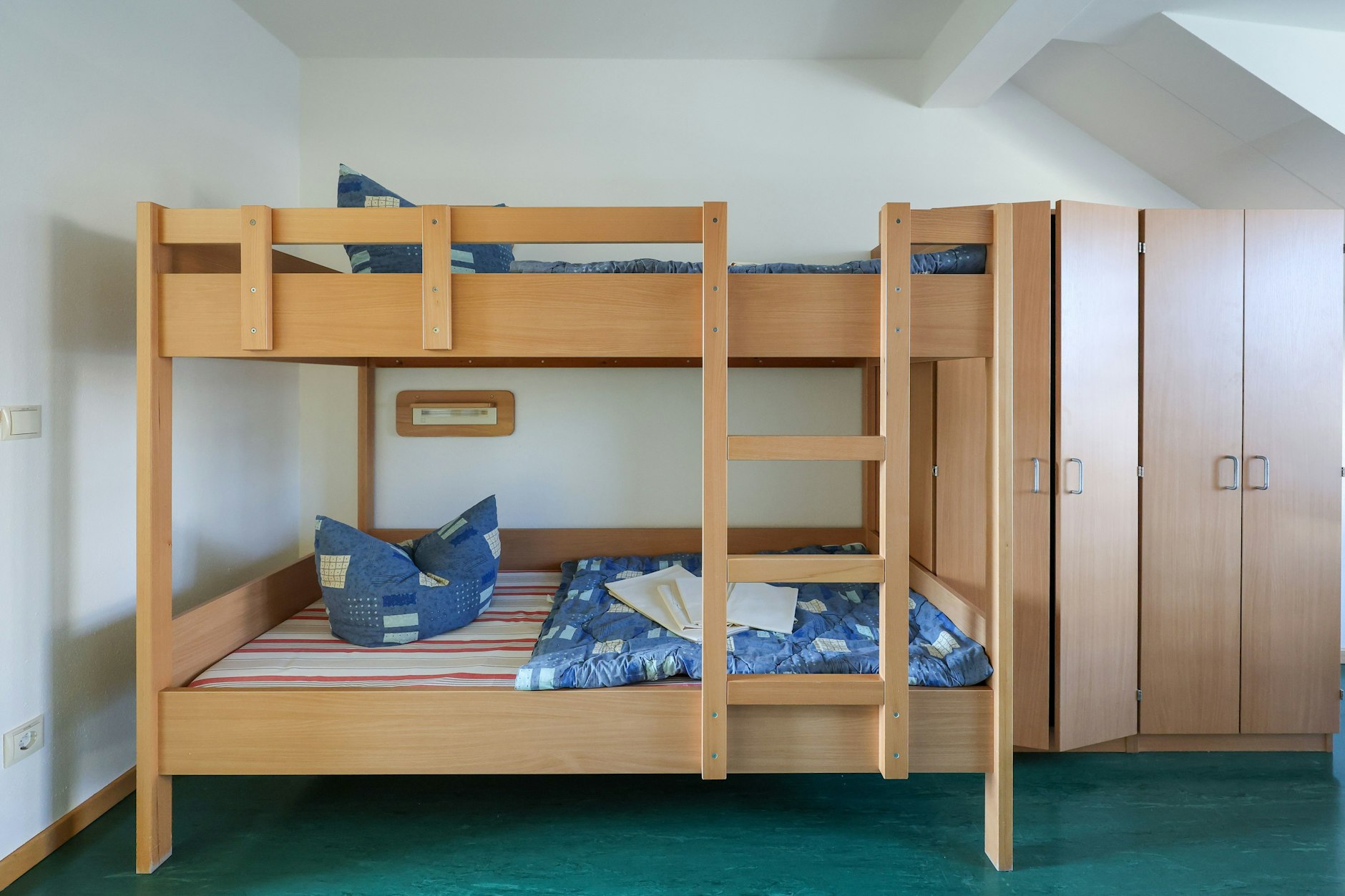 Der Streit soll in einer Jugendunterkunft in Greifswald (hier ein Symbolfoto) ausgebrochen sein.