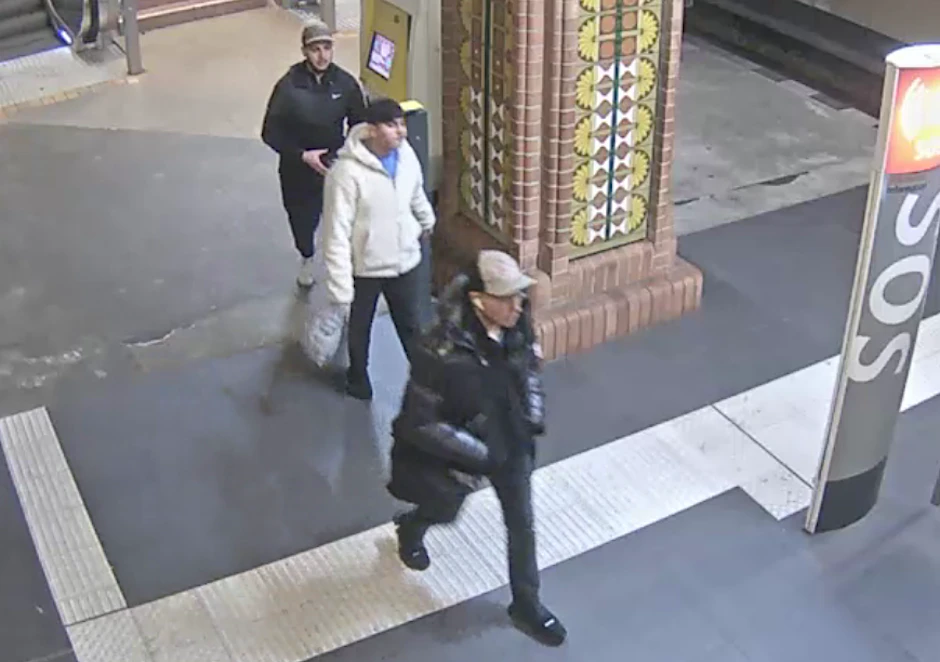 Die drei Tatverdächtigen werden von der Polizei gesucht.