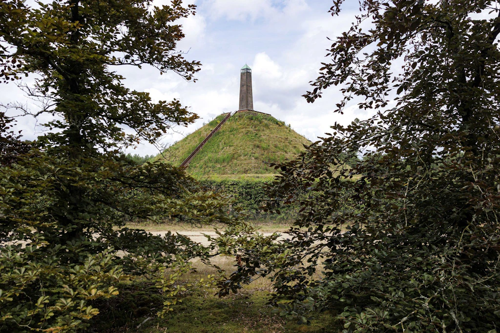 Die Pyramide von Austerlitz, Teil des Landguts Den Treek Henschoten.