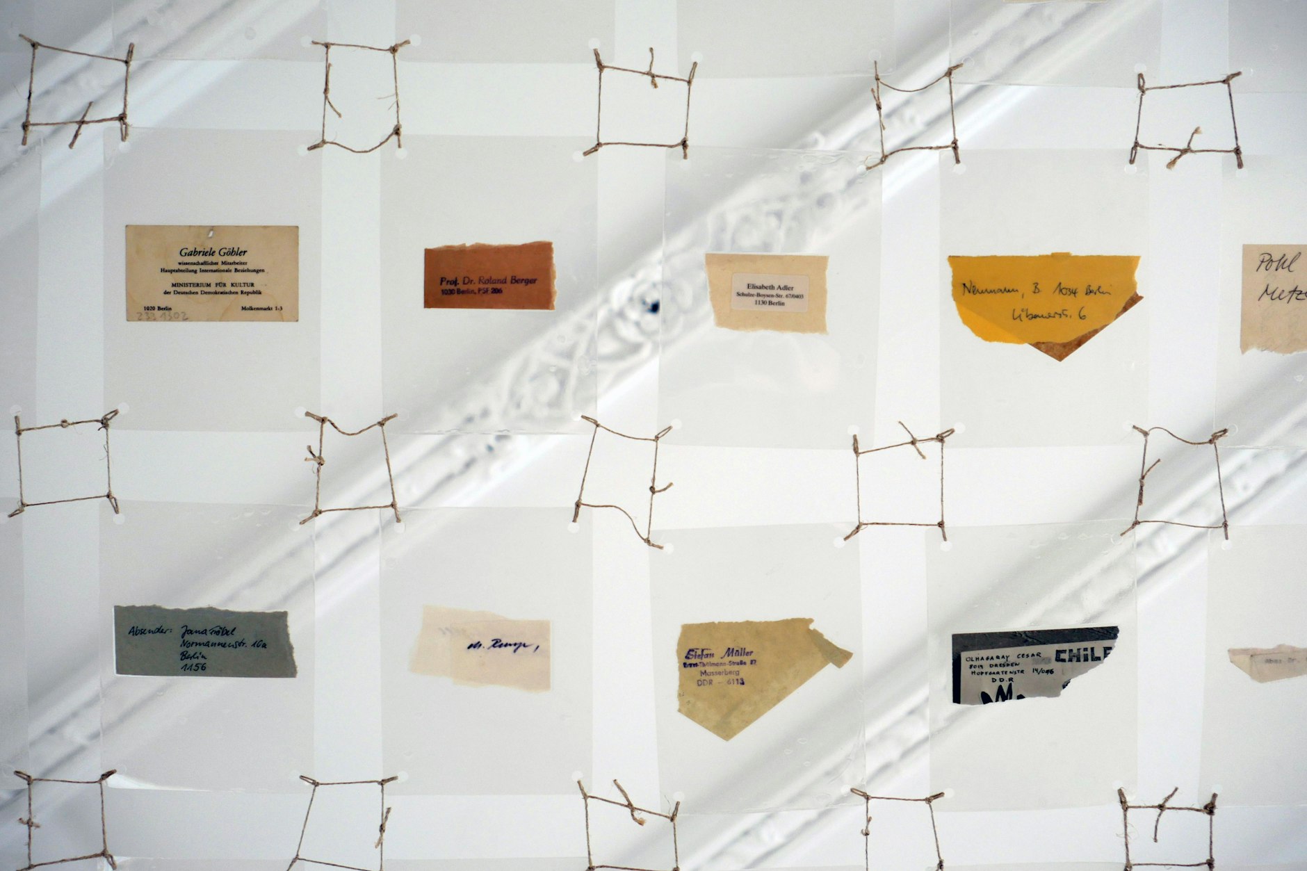 Blick in die Pankower Ausstellung „Von Zeichen“