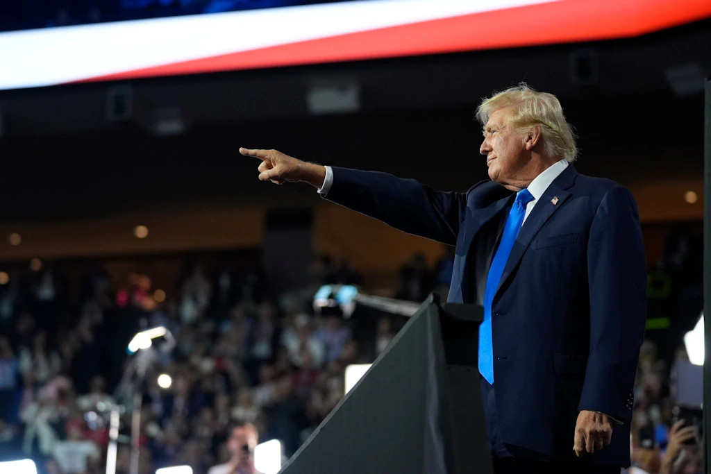 Die Blaupause für Donald Trumps autoritären Kurs: Dieses Werk ist beängstigend