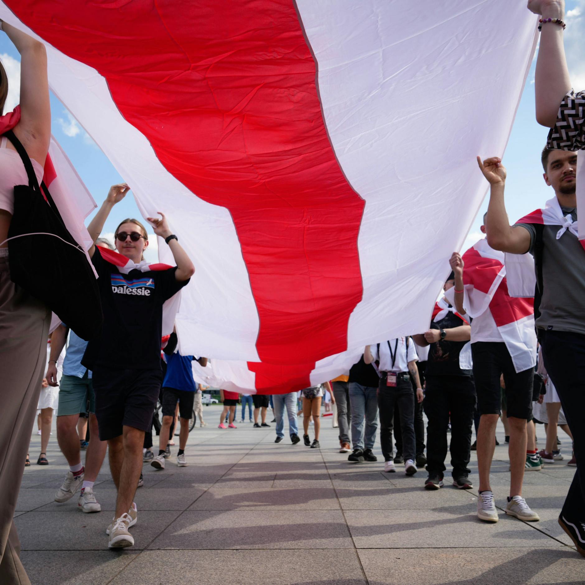 Image - Trump und Lukaschenko telefonieren vor Ukraine-Gipfel: Kommen jetzt 1300 politische Häftlinge frei?