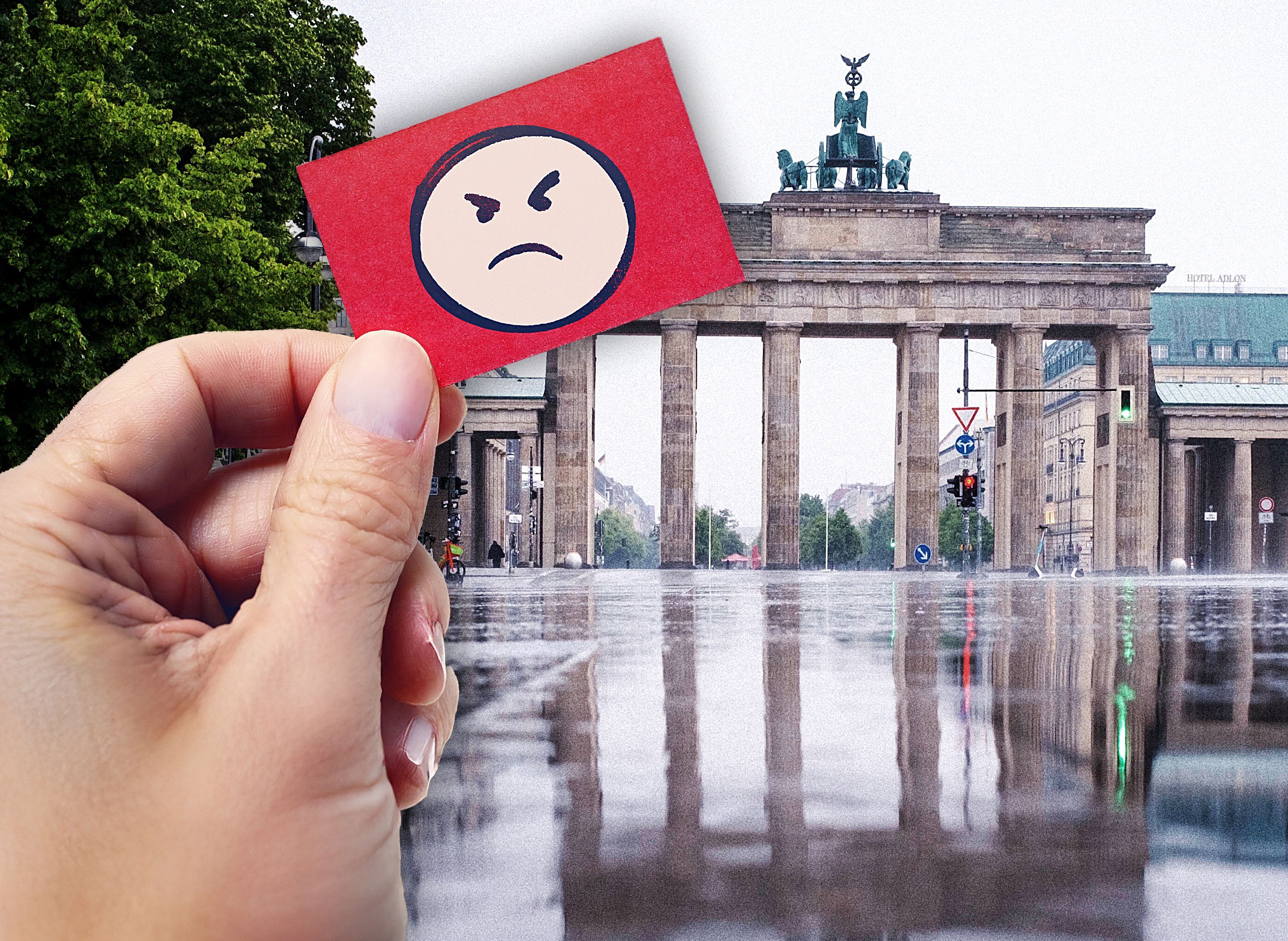 Image - Fiese Kritik an Berlin: Touristen lästern über das Brandenburger Tor!