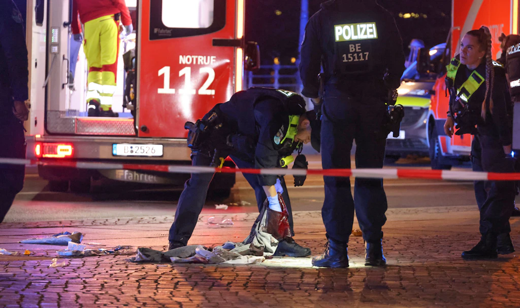 14-jähriges Mädchen festgenommen: Messerstechereien in Kreuzberg, Marzahn und am Humboldt-Forum