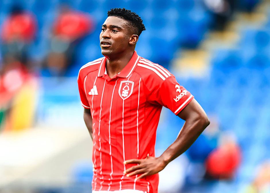 Taiwo Awoniyi hat bei Nottingham Forest einen ganz schweren Stand. Bringt eine Rückkehr nach Deutschland seine Karriere wieder in Schwung?