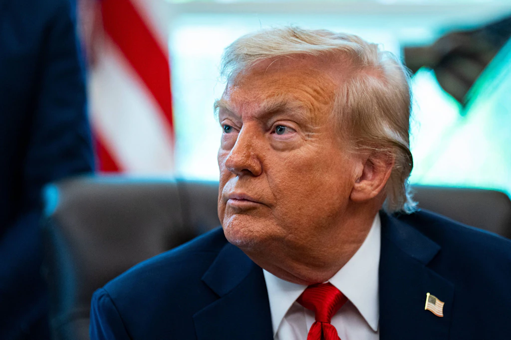 EU und Großbritannien: Trump droht „Ländern mit Gesetzen zu Digitalkonzernen“ mit Zöllen