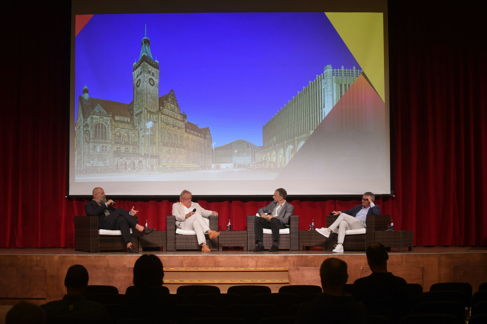 Die Chemnitzer Diskussionsrunde (v.l.): Holger Friedrich, Jan-Peter Warnke, Alexander Teske und Thomas Geisel