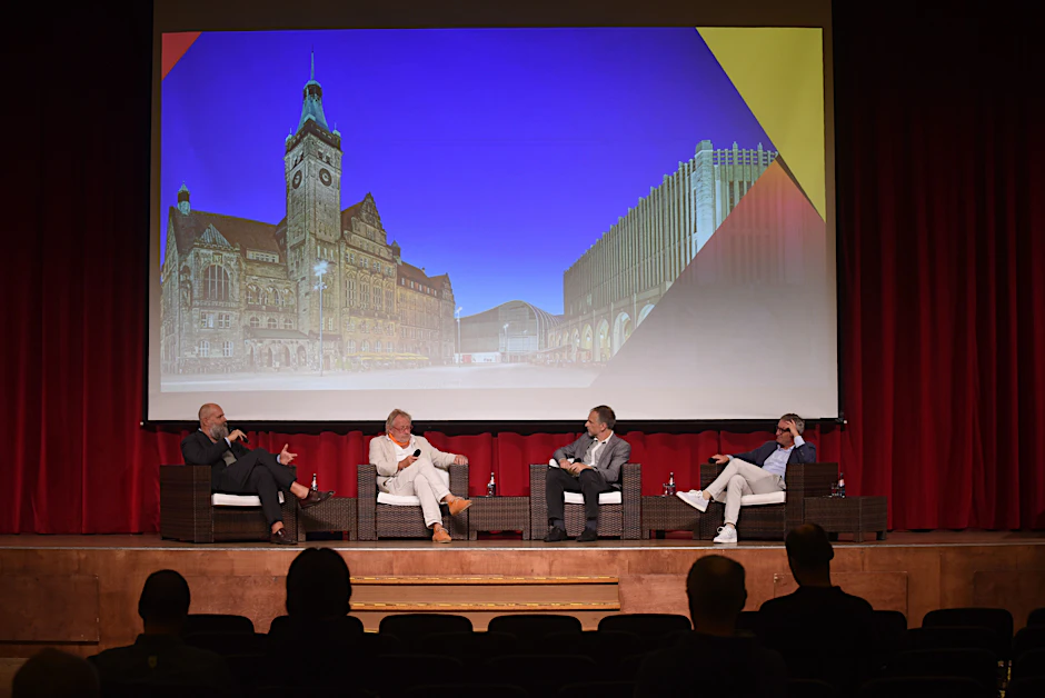 Die Chemnitzer Diskussionsrunde (v.l.): Holger Friedrich, Jan-Peter Warnke, Alexander Teske und Thomas Geisel