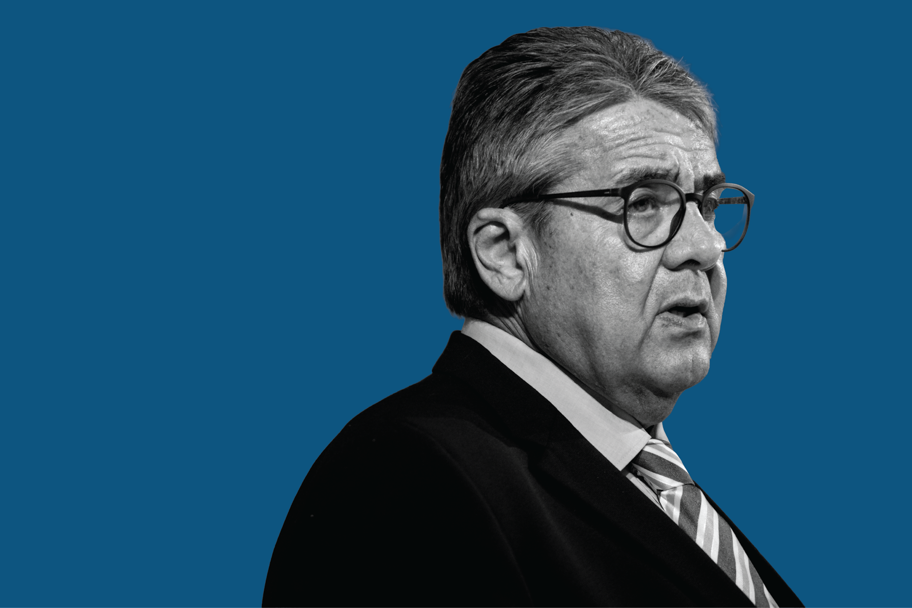 Sigmar Gabriel: „Ich war davon überzeugt, dass ein Land mit damals 82 Millionen Einwohnern mit Hunderttausenden, sogar mit einer Million Flüchtlingen umgehen kann.“