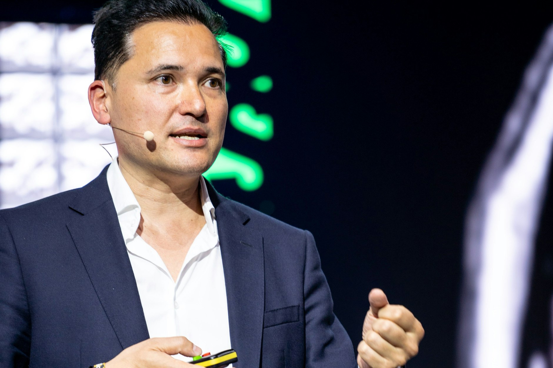 Surjo R. Soekadar während eines Vortrags auf der re:publica 2023