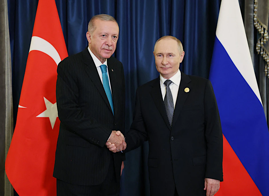 Recep Tayyip Erdogan und Wladimir Putin beim Gipfel des Shanghai Cooperation Organization Council in Tianjin, China.