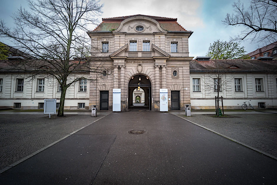 Am Campus Virchow-Klinikum der Charité wurde der Geldautomat gesprengt.