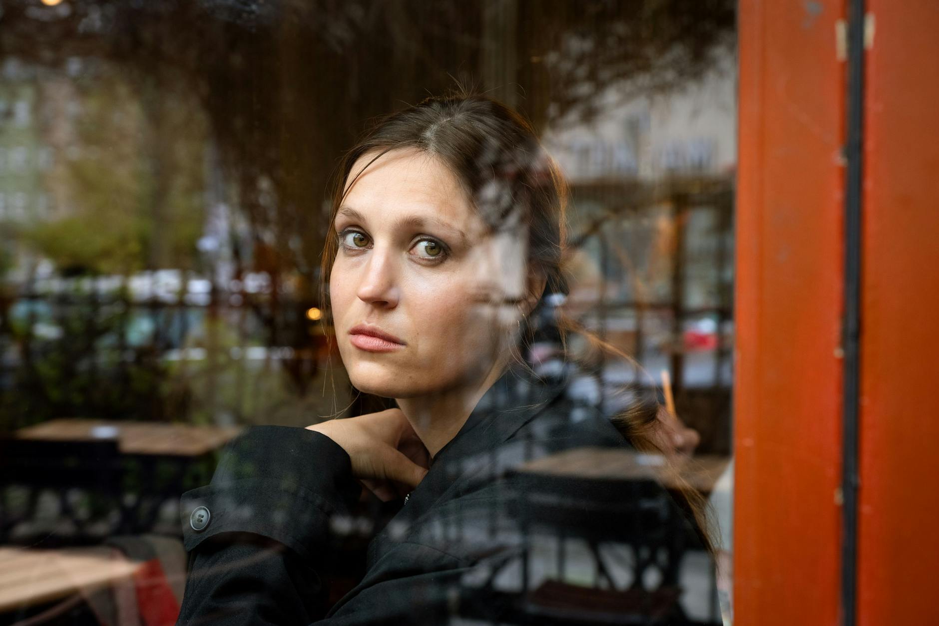 Autorin Charlotte Gneuß schrieb über familiäre Verhältnisse Ende der 70er-Jahre in der DDR.