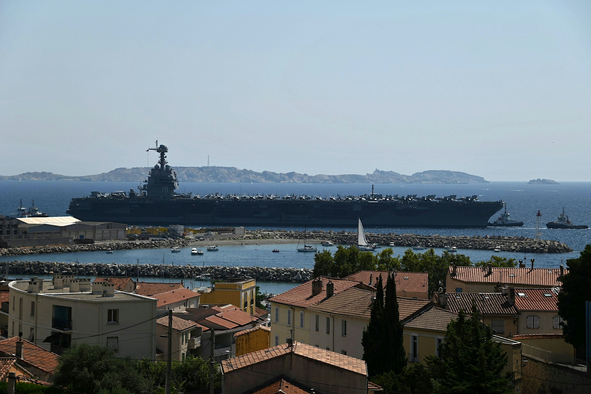 Anfang August verlegten die USA bereits ihren modernsten Flugzeugträger, die USS Gerald R. Ford, in die Nordsee. Möglicherweise auch für die Quadriga 2025.