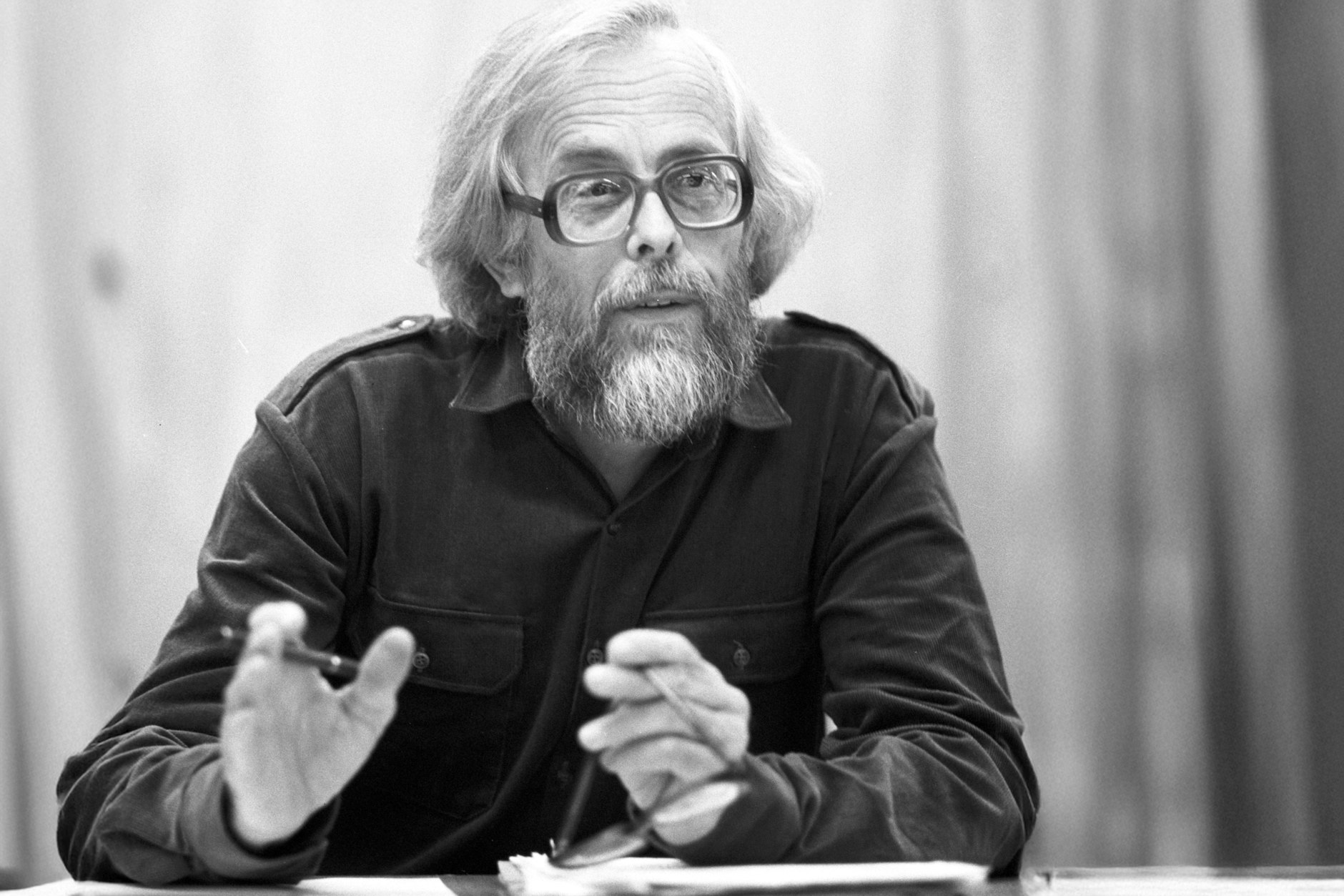 Reimar Gilsenbach bei einer Lesung 1985