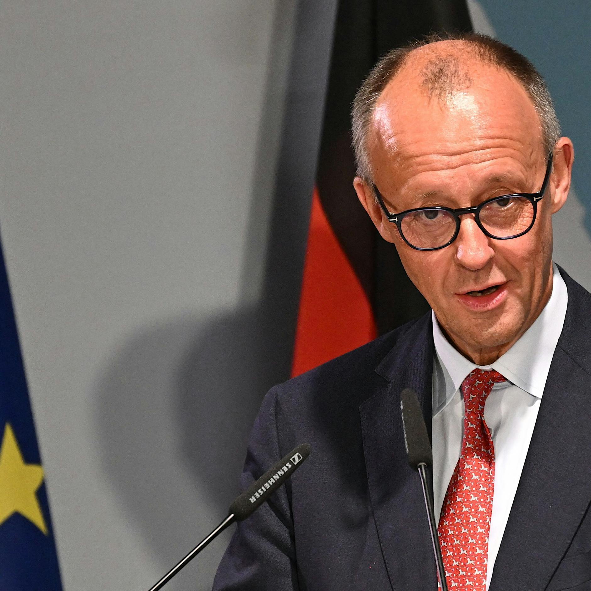 Merz überrascht mit Außenpolitik-Vorbildern: Ein Kommentar