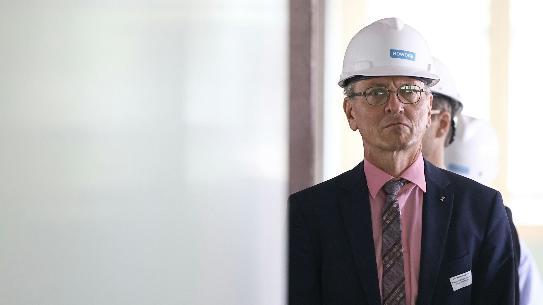 Bausenator Christian Gaebler (SPD) will das SEZ um jeden Preris abreißen lassen.