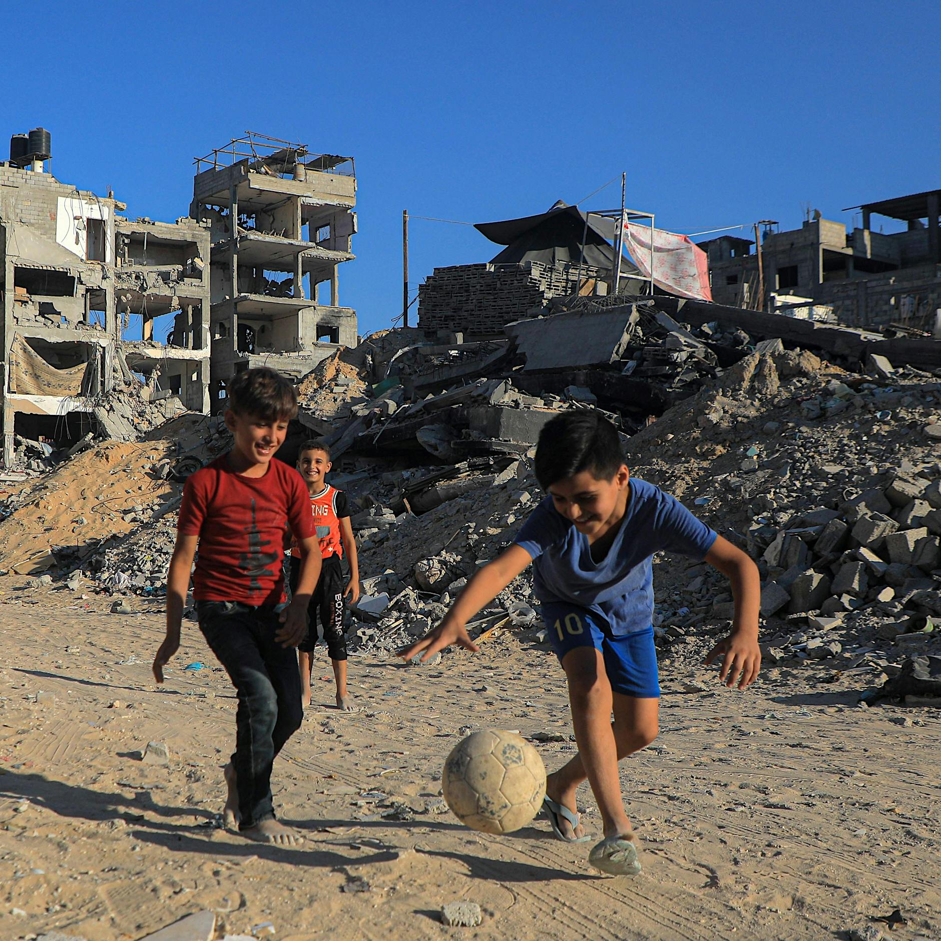 Sport in Palästina: „Die Träume einer ganzen Generation sind unter den Trümmern von Stadien begraben“