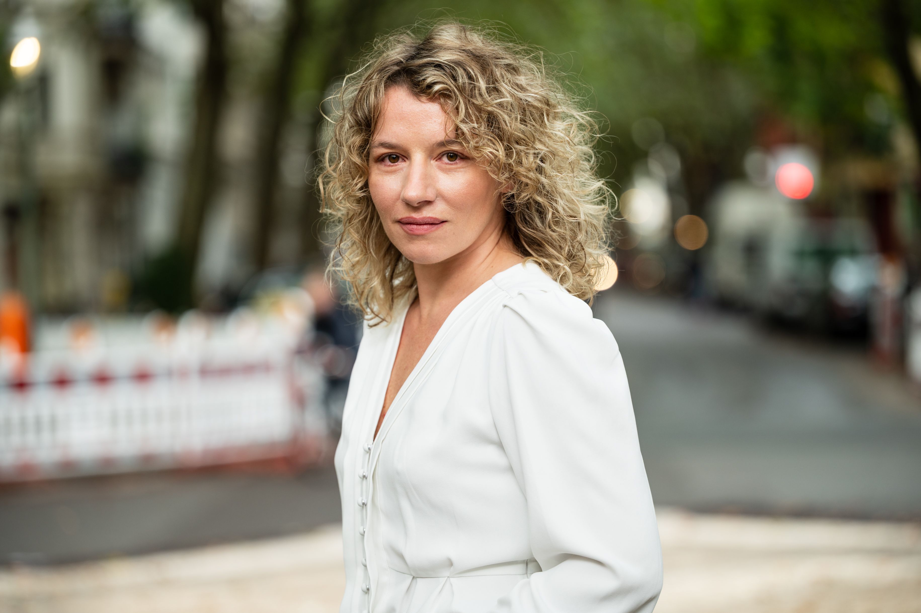 Mit dem Kainsmal von Peymann: Die Berliner Schauspielerin Antonia Bill im Film „Leibniz“