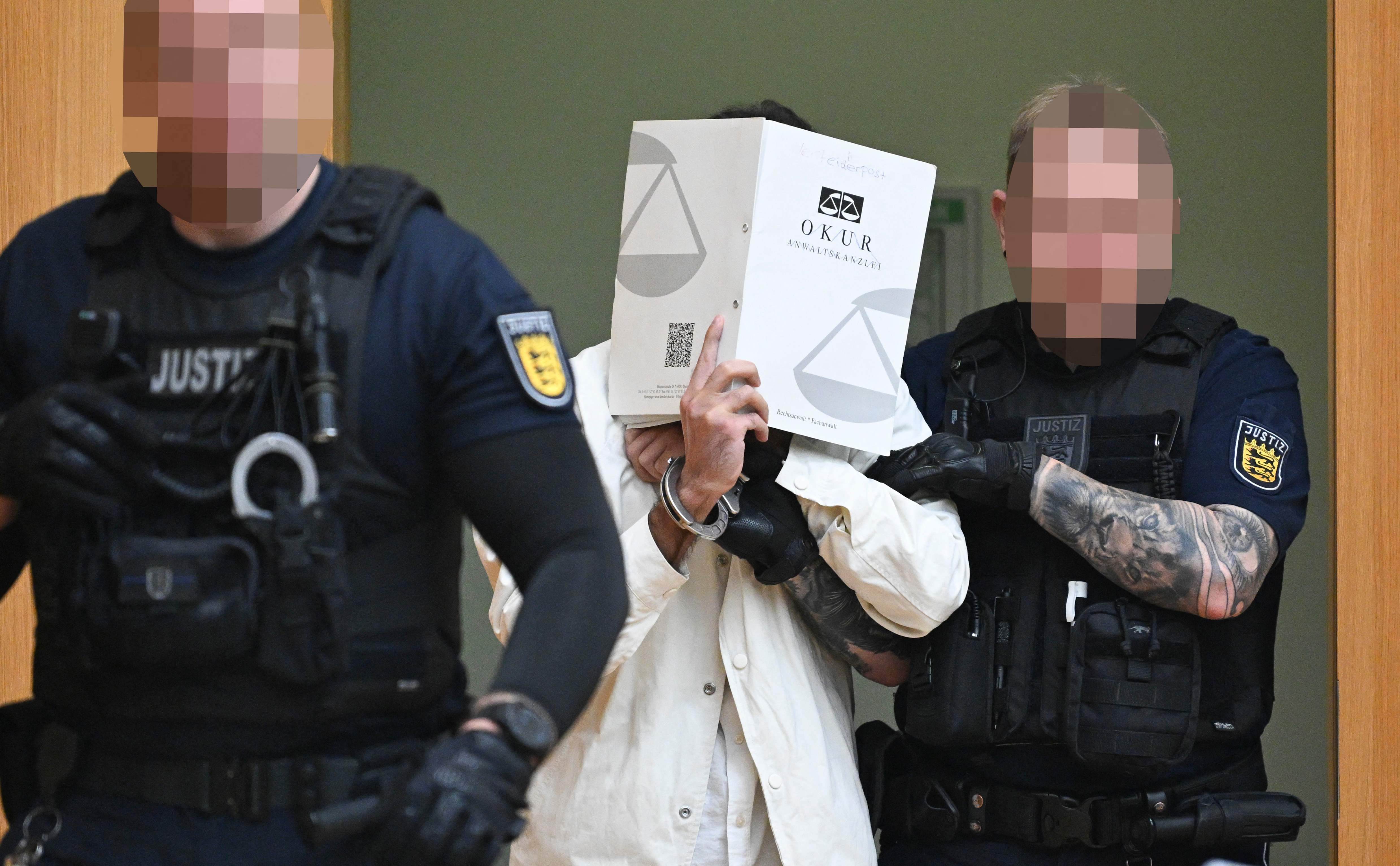 Mannheim: Polizistenmörder muss lebenslang in den Knast