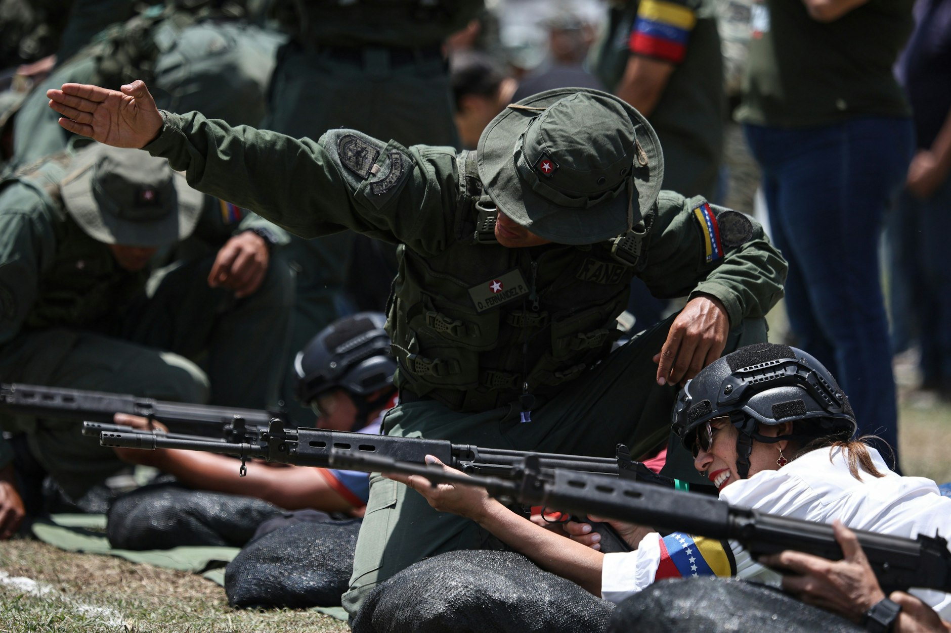 Bereiten sich vor: Milizionäre in Venezuela