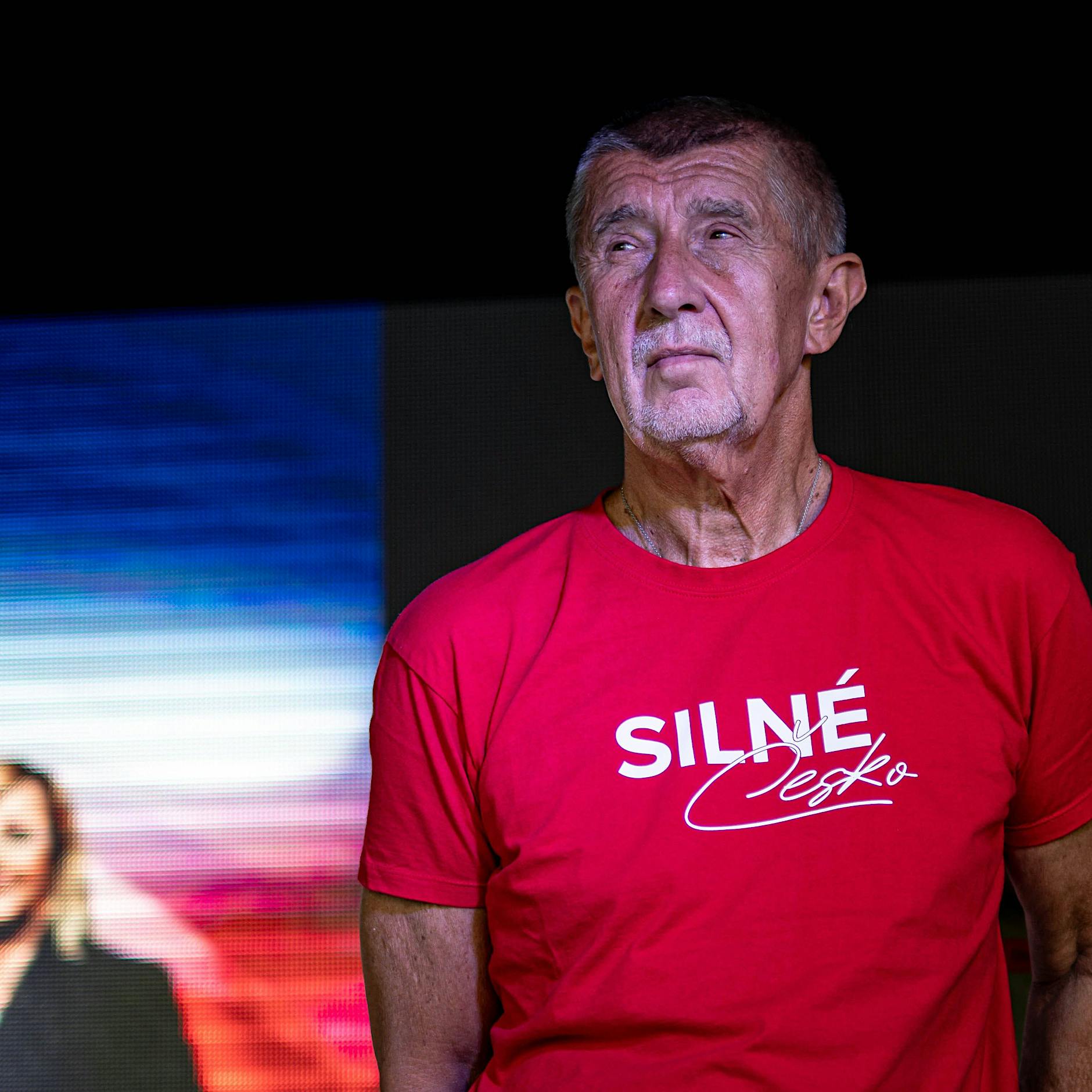 Tschechien vor der Wahl: Andrej Babiš und der Streit um Waffen für die Ukraine