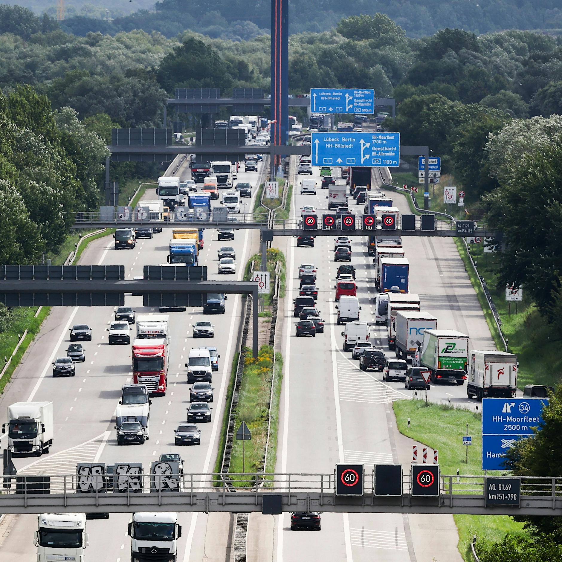 Trotz XXL-Schulden: Dutzende Straßen-Baustopps drohen in Deutschland