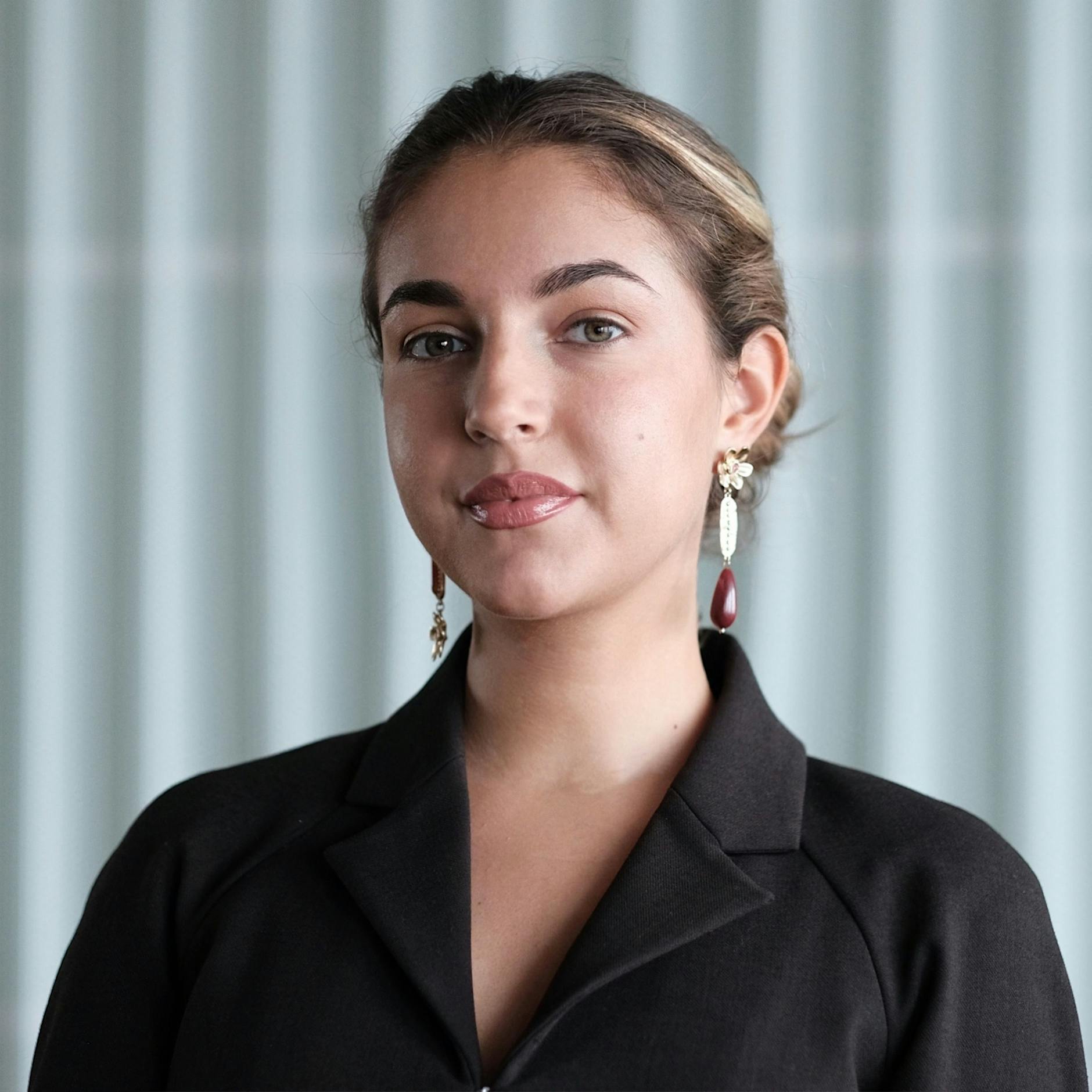 Author - Inaara Cigdem