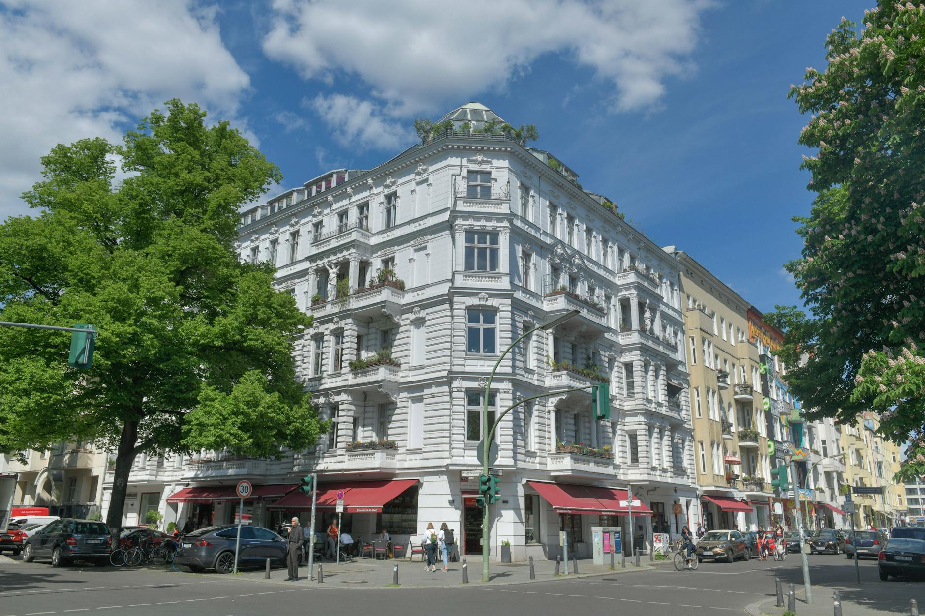 Der Stuttgarter Platz in Charlottenburg. Hier lebte Peter für einige Zeit auf der Straße.