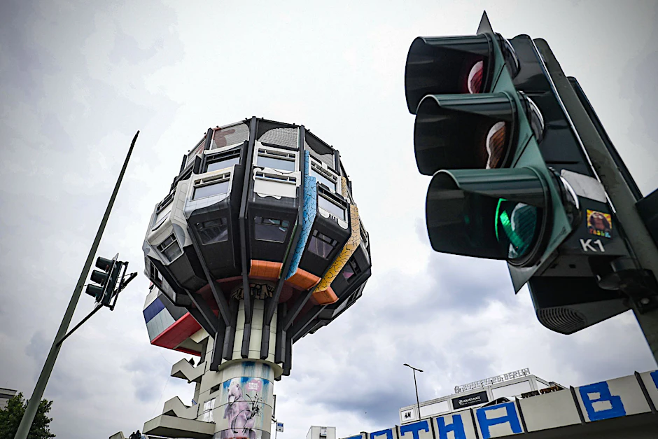 Berliner Bierpinsel in Steglitz.